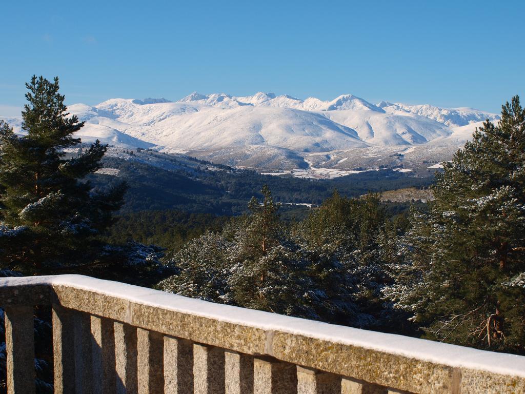 Parador De Gredos Navarredonda de Gredos Exterior photo