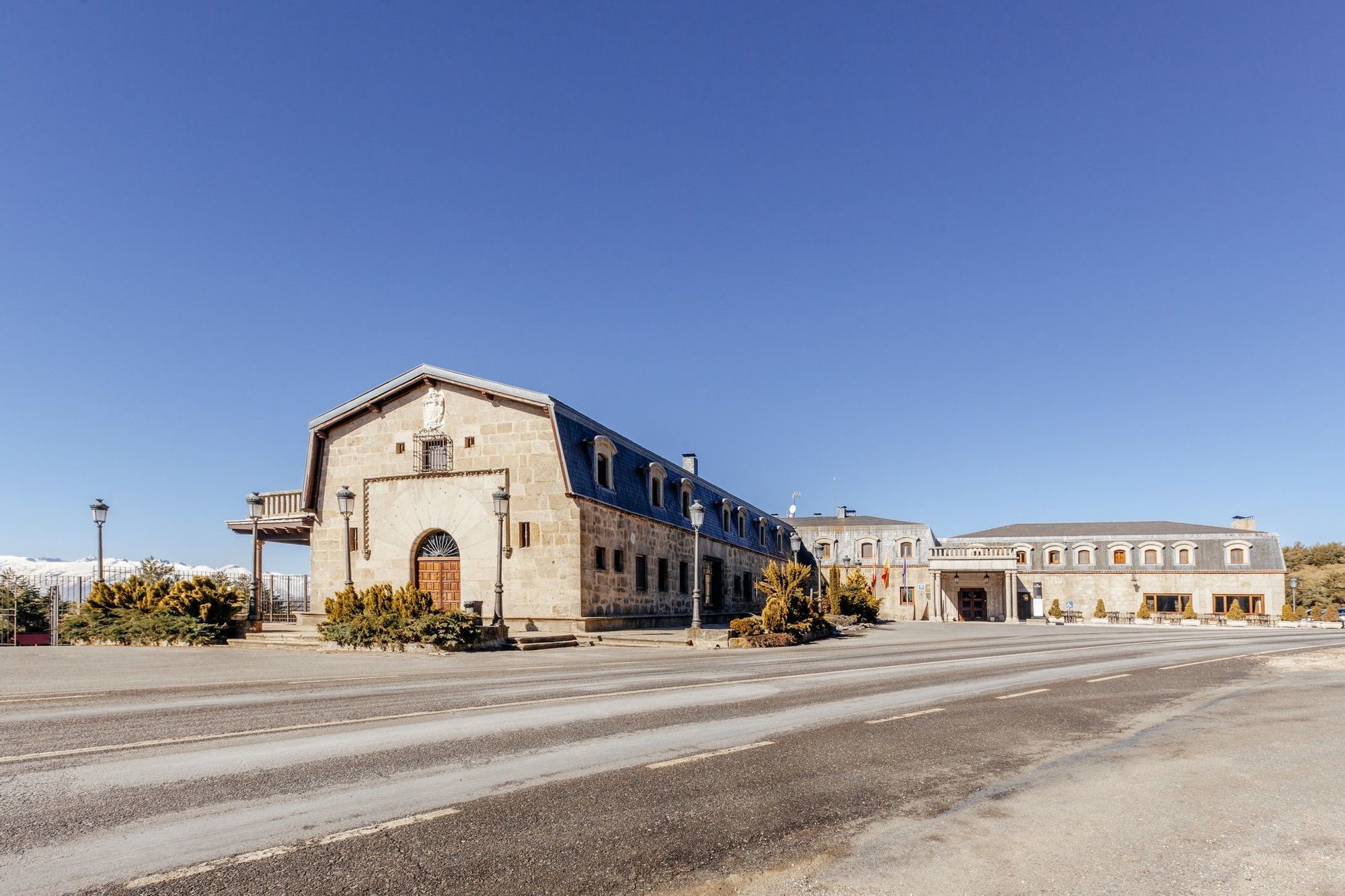 Parador De Gredos Navarredonda de Gredos Exterior photo